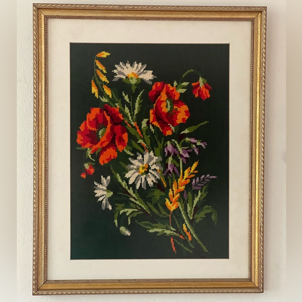 French Floral Needlepoint Vintage Margot de Paris Hand Stitched Tapestry #557 - Picture 9 of 16